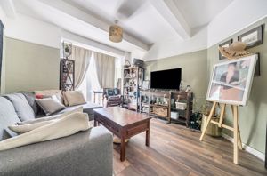 Dining Room- click for photo gallery